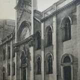 Superando il portone entriamo proprio nell�attuale vestibolo corrispondente all�originaria chiesa